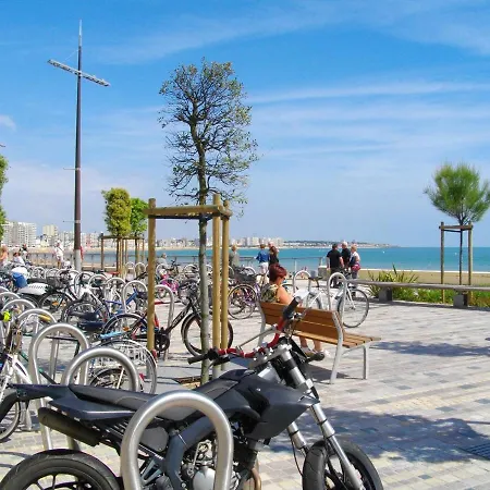 Daire Moderne Face Avec Garage Et Wifi Gratuit - Fr-1-92-900